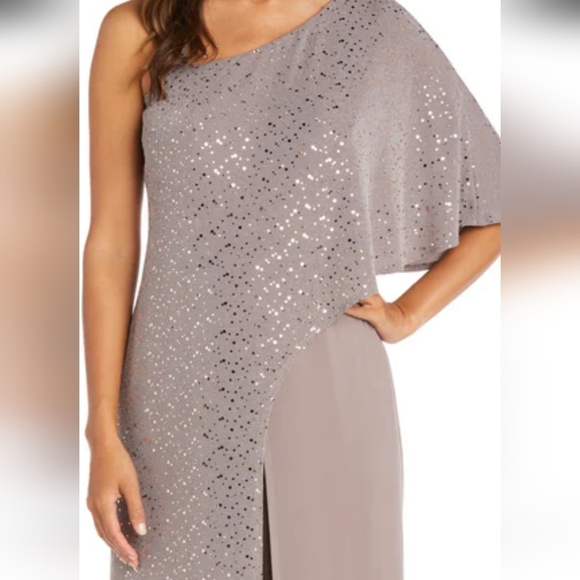 NWT R&M Richard's One Shoulder Asymmetric Jump Suit Size 8P - Picture 3 of 10